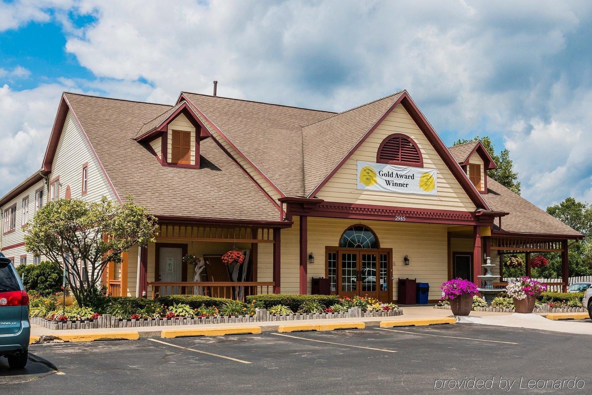 Econo Lodge & Suites Cascade Exterior foto